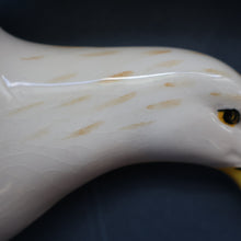 Load image into Gallery viewer, A/ LARGE Vintage BESWICK Seagull Wall Plaque. Model Number 658/1
