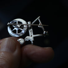Load image into Gallery viewer, SCOTTISH SILVER Ortak Vintage 1970s Spinning Wheel Brooch. Designed by Malcolm Gray
