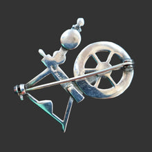 Load image into Gallery viewer, SCOTTISH SILVER Ortak Vintage 1970s Spinning Wheel Brooch. Designed by Malcolm Gray
