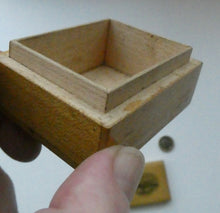 Load image into Gallery viewer, Antique 19th Century MAUCHLINE Ware Box with a View of Portobello Pier
