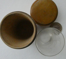 Load image into Gallery viewer, Antique 19th Century MAUCHLINE Ware Glass Tumbler Box. Scottish International Exhibition Edinburgh 188
