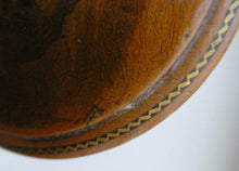 Load image into Gallery viewer, Antique 19th Century Dark MAUCHLINE Ware Thread Box.
