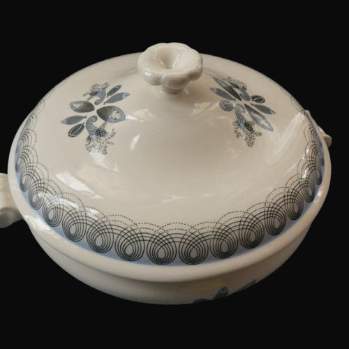 ERIC RAVILIOUS. Vintage Wedgwood Large Lidded Tureen. Persephone / Harvest Festival Pattern with Stylised Fish