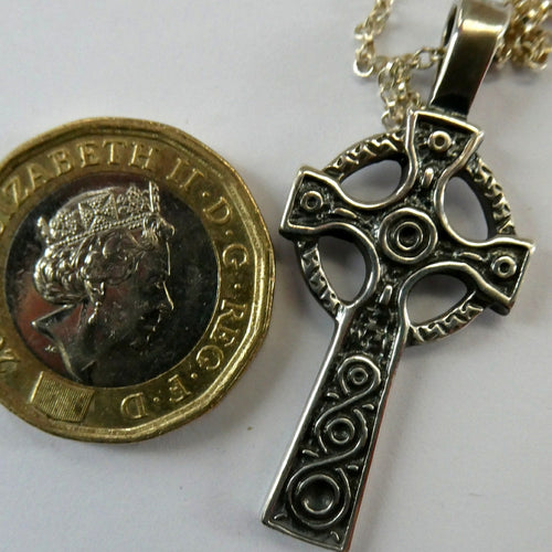 Vintage 1990s Hallmarked Silver Iona Cross Pendant