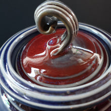 Load image into Gallery viewer, SCOTTISH POTTERY. Studio Pottery Lidded Pot by John Maguire, Perthshire
