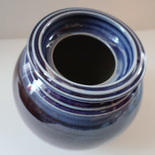 Load image into Gallery viewer, SCOTTISH POTTERY. Studio Pottery Lidded Pot by John Maguire, Perthshire
