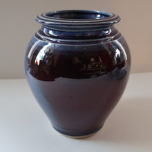 Load image into Gallery viewer, SCOTTISH POTTERY. Studio Pottery Lidded Pot by John Maguire, Perthshire
