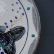 Load image into Gallery viewer, SCOTTISH POTTERY. Hand-Painted Fish Decoration HIGHLAND Stoneware Plate 
