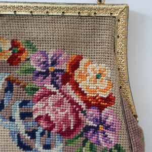 Vintage 1940s British PETIT POINT Beige Tapestry Handbag or Evening Bag with Pink Roses Design. Good Condition