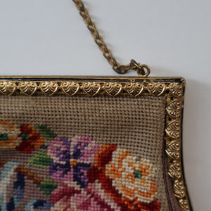 Vintage 1940s British PETIT POINT Beige Tapestry Handbag or Evening Bag with Pink Roses Design. Good Condition