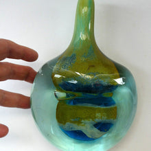 Load image into Gallery viewer, Vintage 1970s Maltese Mdina Facet Cut Lollipop Vase
