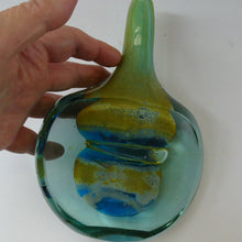 Load image into Gallery viewer, Vintage 1970s Maltese Mdina Facet Cut Lollipop Vase
