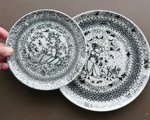 Pair of 1970s Danish Nymolle Bjorn Wiimblad Plates