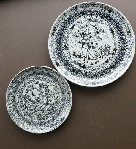 Pair of 1970s Danish Nymolle Bjorn Wiimblad Plates