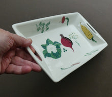 Load image into Gallery viewer, 1950s NORWEGIAN Figgjo Flint Oblong Serving Dish. Vegetables Design from Cuisine Range
