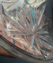 Load image into Gallery viewer, EDINBURGH CRYSTAL. Vintage 1980s Ship&#39;s Decanter STAR OF EDINBURGH Pattern. 11 inches
