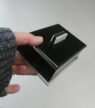 Load image into Gallery viewer, Vintage 1930s Art Deco Early Plastic / Phenolic Black and White Lidded Trinket or Jewellery Box
