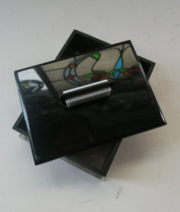 Vintage 1930s Art Deco Early Plastic / Phenolic Black and White Lidded Trinket or Jewellery Box