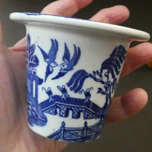 1920s ROYAL DOULTON Miniature Meat Pot. Flow Blue with Traditional Willow Pattern