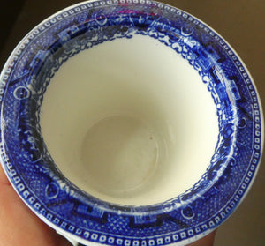 1920s ROYAL DOULTON Miniature Meat Pot. Flow Blue with Traditional Willow Pattern