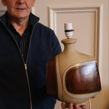 Load image into Gallery viewer, 1960s Medium TREMAEN Nanceddan Pottery Table Lamp. Original Hessian Shade &amp; Paper Label on Base
