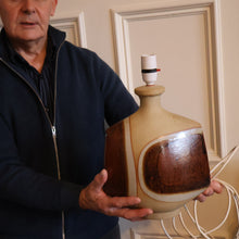 Load image into Gallery viewer, 1960s Medium TREMAEN Nanceddan Pottery Table Lamp. Original Hessian Shade &amp; Paper Label on Base
