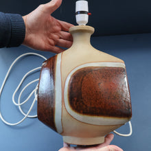 Load image into Gallery viewer, 1960s Medium TREMAEN Nanceddan Pottery Table Lamp. Original Hessian Shade &amp; Paper Label on Base
