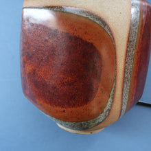 Load image into Gallery viewer, 1960s Medium TREMAEN Nanceddan Pottery Table Lamp. Original Hessian Shade &amp; Paper Label on Base
