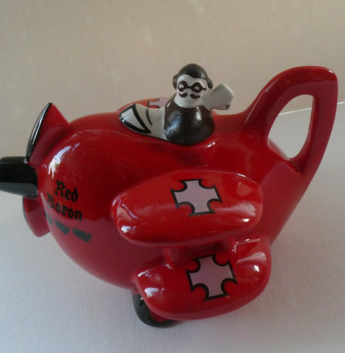 Vintage 1980s NOVELTY TEAPOT by Carltonware. The RED BARON in his Bi-plane