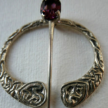 Load image into Gallery viewer, 1960s Penannular Brooch by Cook, Holland &amp; Co. with Inset Amethyst. Traditional Design
