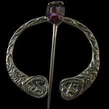 Load image into Gallery viewer, 1960s Penannular Brooch by Cook, Holland &amp; Co. with Inset Amethyst. Traditional Design
