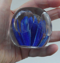 Load image into Gallery viewer,  Perthshire Glass Floral Paperweight (PP133A) with Blue Flower Heads and Facets
