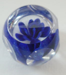  Perthshire Glass Floral Paperweight (PP133A) with Blue Flower Heads and Facets