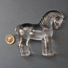 Load image into Gallery viewer, 1970s KOSTA BODA Small Glass horse Designed by Bertil Vallien
