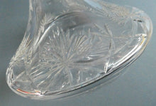 Load image into Gallery viewer, EDINBURGH CRYSTAL. Vintage 1980s Ship&#39;s Decanter STAR OF EDINBURGH Pattern. 10 inches
