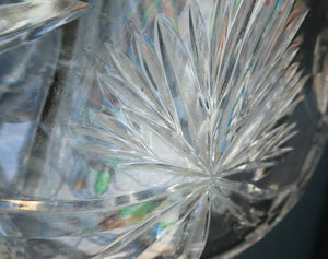 EDINBURGH CRYSTAL. Vintage 1980s Ship's Decanter STAR OF EDINBURGH Pattern. 10 inches