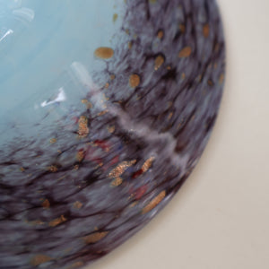 SCOTTISH GLASS. Pretty VASART Shallow Sky Blue Mottled Bowl with Black and Gold Aventurine Flecks on Rim. 6 inches 