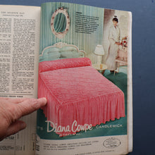 Load image into Gallery viewer, VINTAGE UK Women&#39;s Fashion Magazine. HOUSE WIFE. Published March 1962. Good Condition
