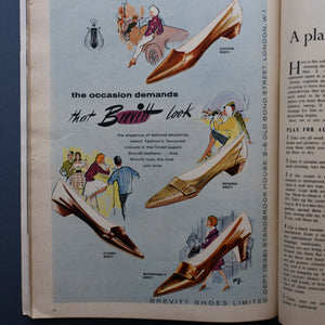 VINTAGE UK Women's Fashion Magazine. HOUSE WIFE. Published March 1962. Good Condition