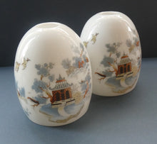 Load image into Gallery viewer, Vintage SINGLE Glass Shade. Opaque White Glass with Transfer Printed WILLOW PATTERN Design
