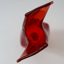 Load image into Gallery viewer, 1960s Murano SOMMERSO Fish Tail Vase. Red Glass Cased with Clear. 8 inches high
