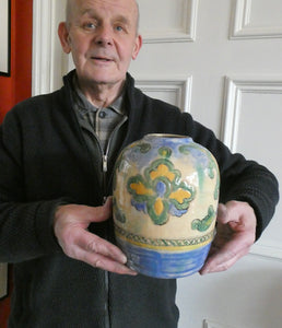 BRITISH ART POTTERY. 1930s Stoneware Vase. Designed by Frank Brangwyn for Royal Doulton. Height 7 1/2 inches