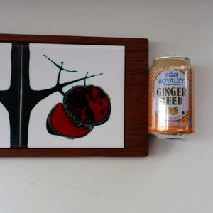 1950s Vintage Cheese or Chopping Board with Two Abstract Ceramic Tiles. Designed by Ann Reeves Wynn (b. 1929)