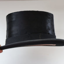 Load image into Gallery viewer, VERY LARGE Vintage TOP HAT / DRESSAGE HAT by “F. DE FRANCISCO, MADRID “.  Good Condition
