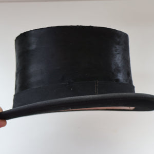 VERY LARGE Vintage TOP HAT / DRESSAGE HAT by “F. DE FRANCISCO, MADRID “.  Good Condition