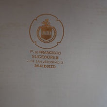 Load image into Gallery viewer, VERY LARGE Vintage TOP HAT / DRESSAGE HAT by “F. DE FRANCISCO, MADRID “.  Good Condition
