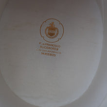 Load image into Gallery viewer, VERY LARGE Vintage TOP HAT / DRESSAGE HAT by “F. DE FRANCISCO, MADRID “.  Good Condition
