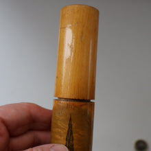 Load image into Gallery viewer, Antique 19th Century MAUCHLINE Ware Cylindrical NEEDLE CASE with image of the Scott Monument, Edinburgh
