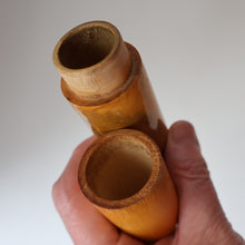 Load image into Gallery viewer, Antique 19th Century MAUCHLINE Ware Cylindrical NEEDLE CASE with image of the Scott Monument, Edinburgh
