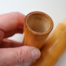 Load image into Gallery viewer, Antique 19th Century MAUCHLINE Ware Cylindrical NEEDLE CASE with image of the Scott Monument, Edinburgh
